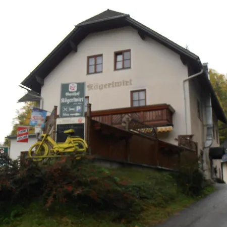 여관 Ferienhaus Kogerlwirt