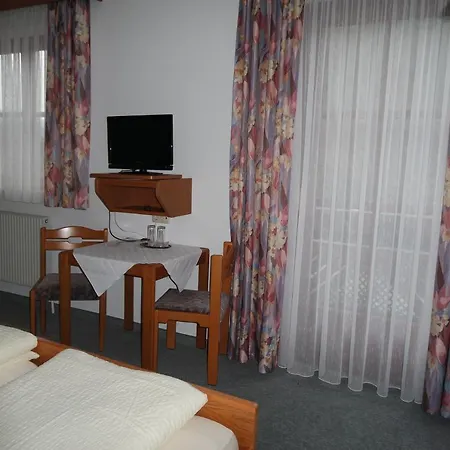 Ferienhaus Kogerlwirt 여관 거스텔링안더얍스